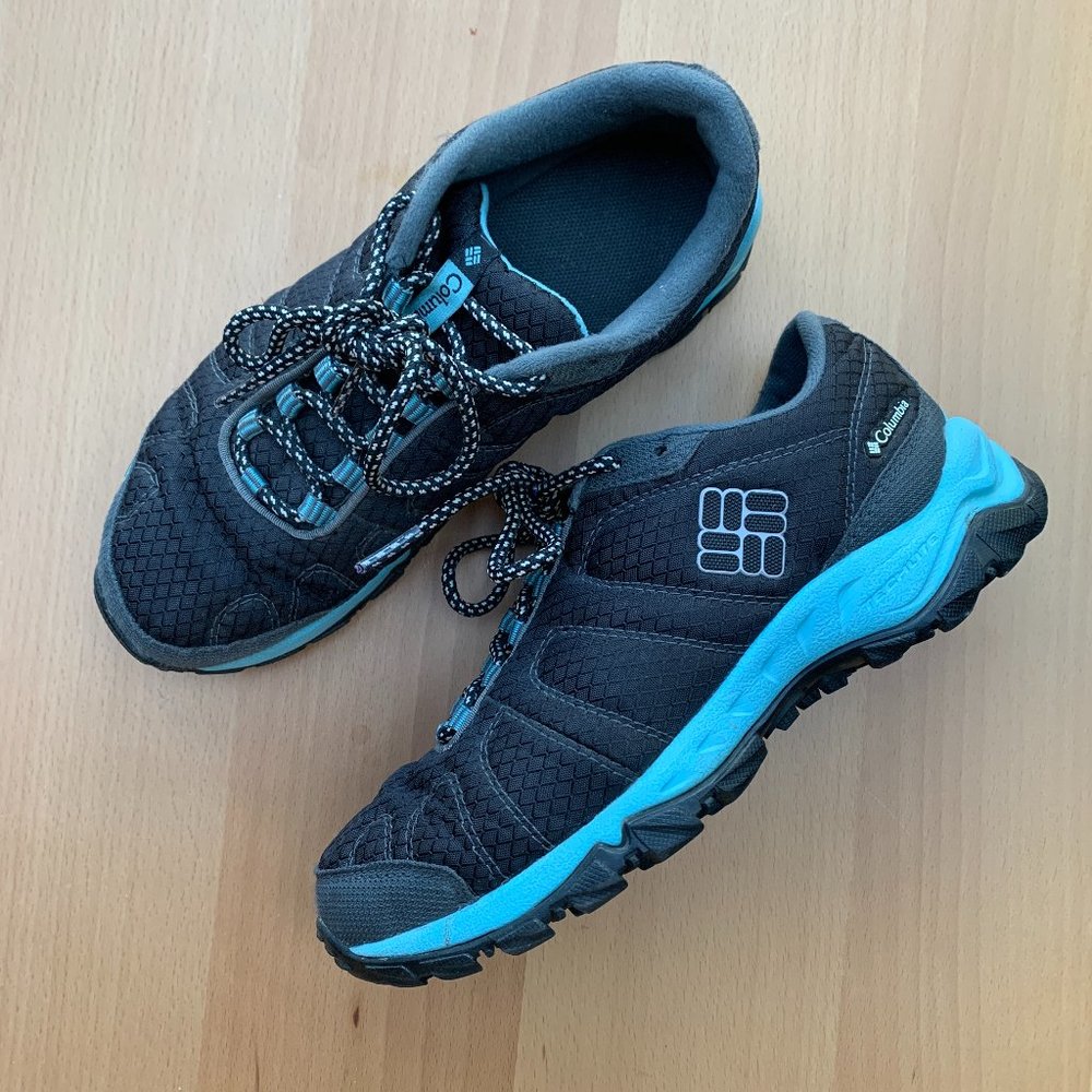 columbia trail running hiking shoes coastal gorpcore athletic